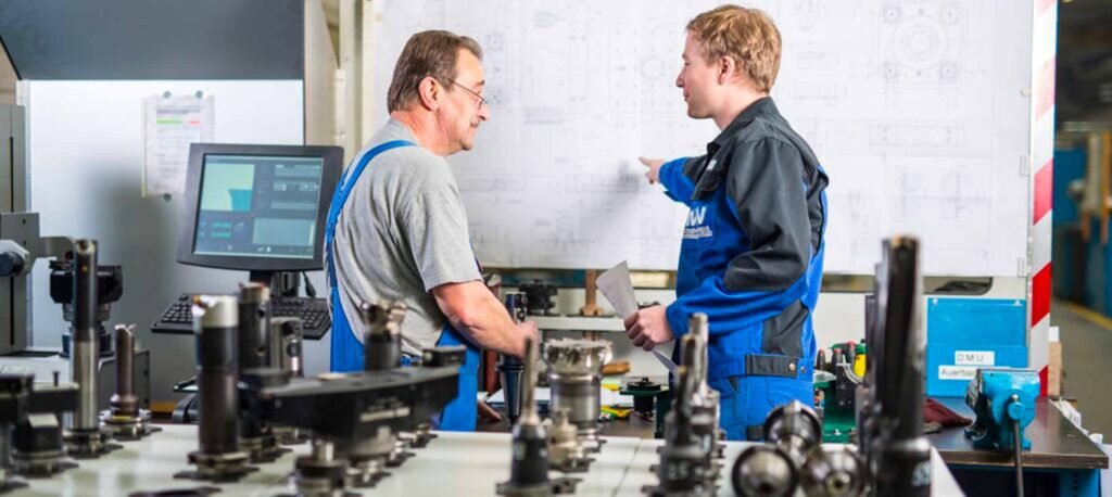 SANTENBERG-News-Azubi-Messe-Saegetechnik-Industriesaegen-Hochgeschwindigkeitssaegen
